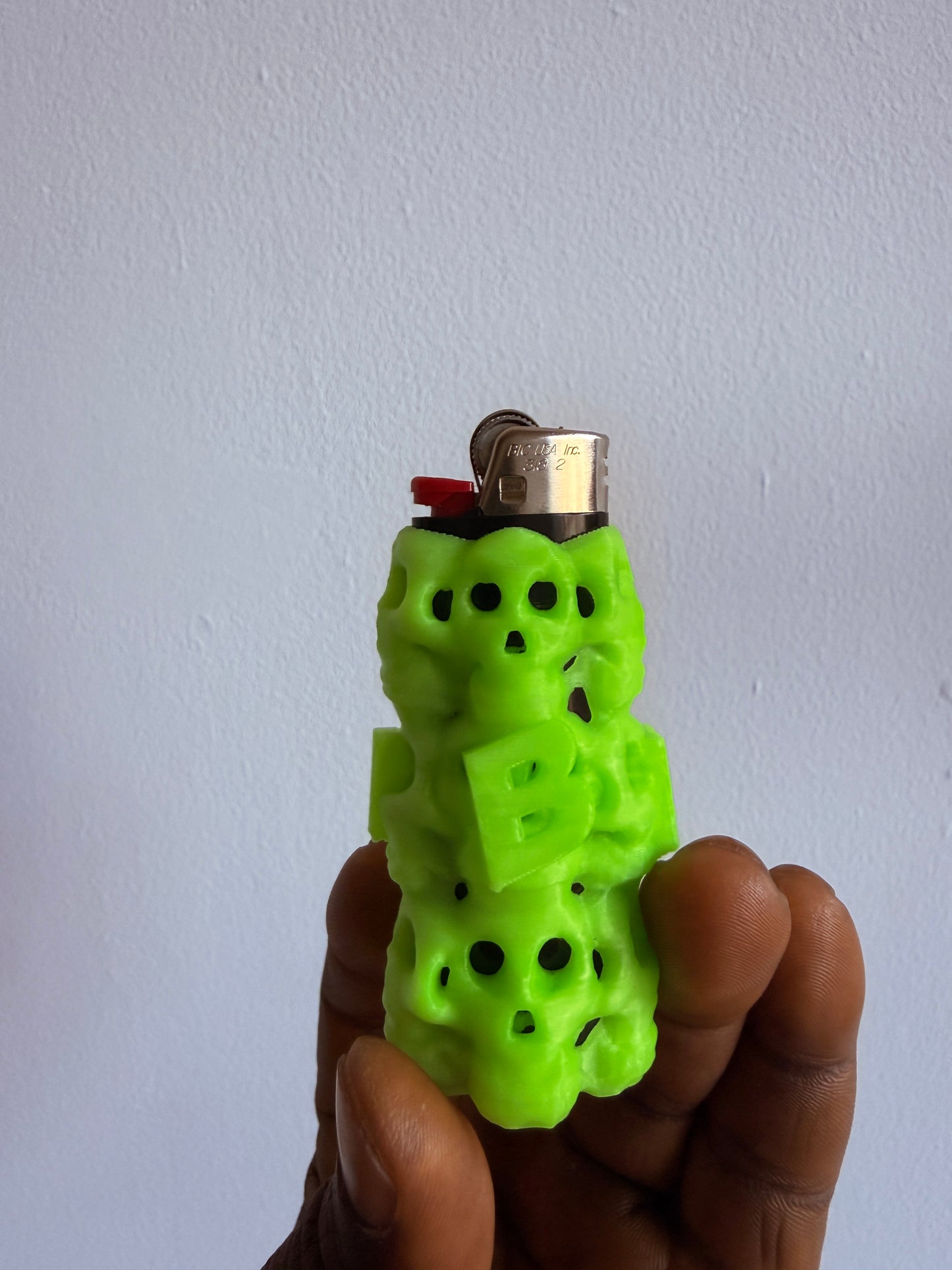 BEXI SkullGlow Lighter Sleeve.